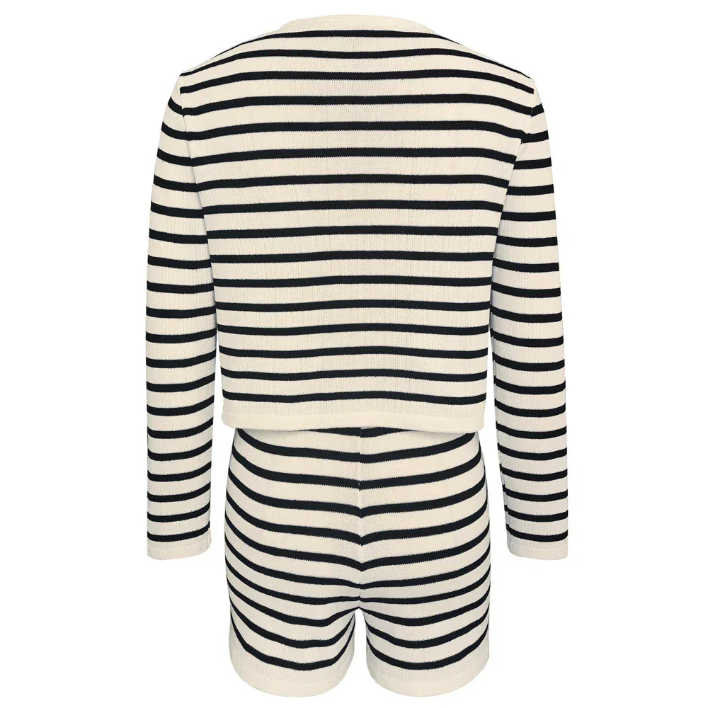 חליפת פסים סרוגה ונוחה- רומא