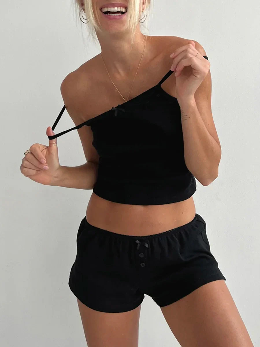 פיג׳מת נעימה קצרה- אתונה