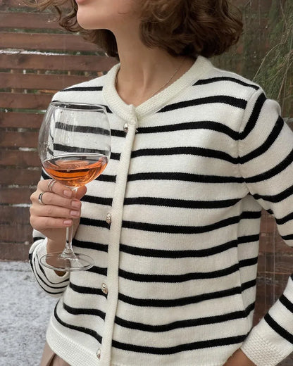 חליפת פסים סרוגה ונוחה- רומא